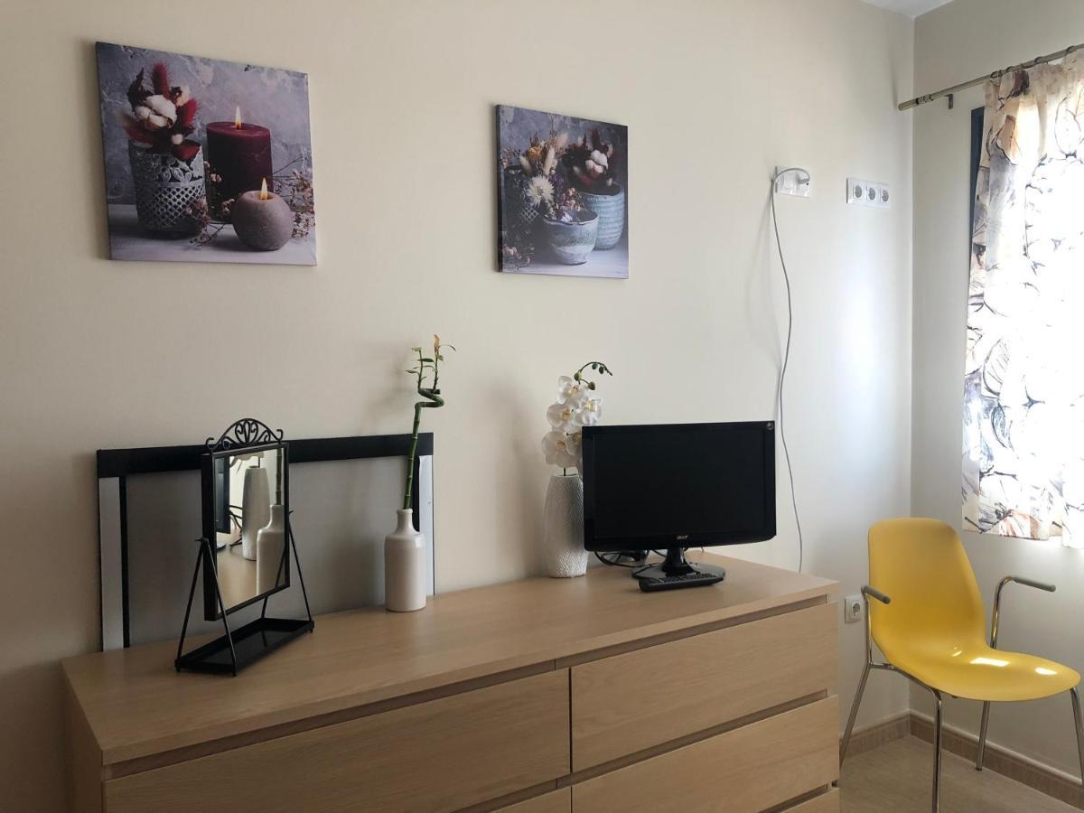 Bright, Modern Apartment In The Heart Of Arrecife Eksteriør bilde